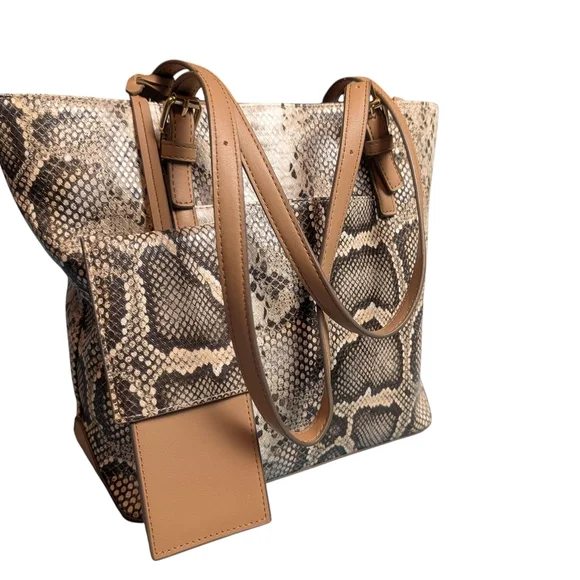 Anne Klein Snakeskin Pattern Tote Bag Matching Attached Keytag ID Tag Tan Straps - Picture 13 of 14